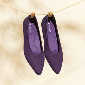 NWOB Vivaia Aria 5 Pointed-Toe Ballet Flats Eggplant Purple Size EU 36.5